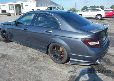 2013 Mercedes-Benz C 300 from USA, damaged, VIN WDDGF8AB8DA835331